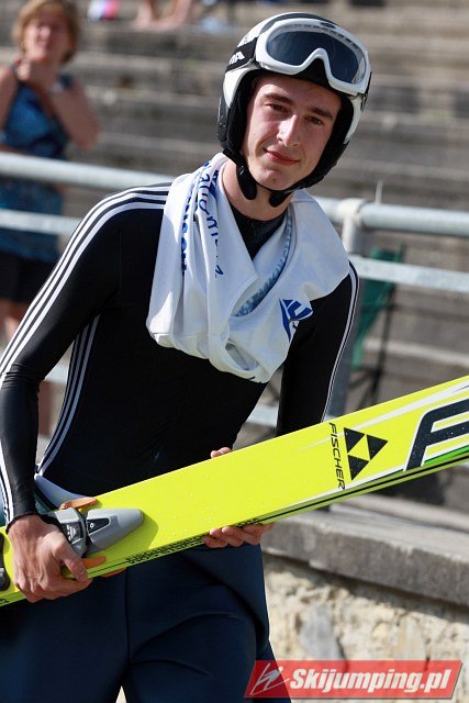 018 Felix Brodauf